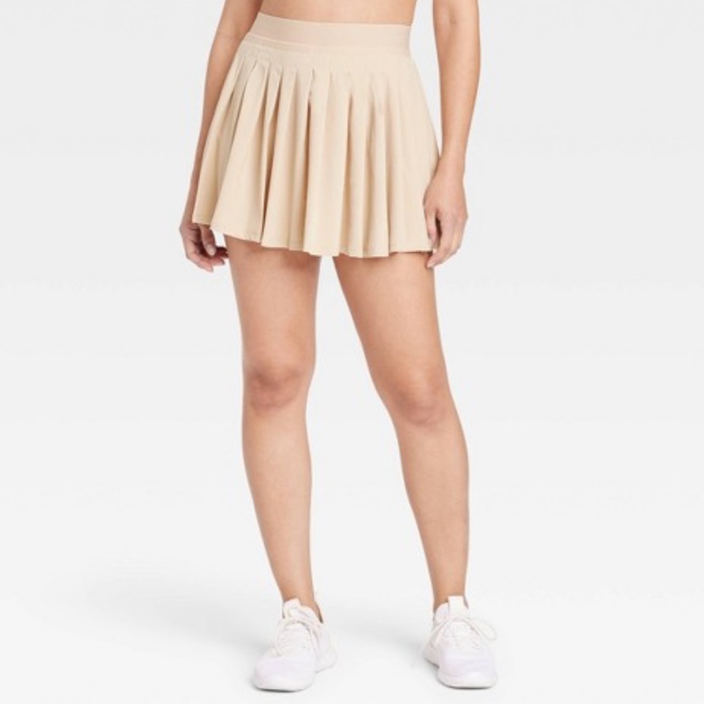 All in Motion Women's Pleated Flex Skort Beige size 2X